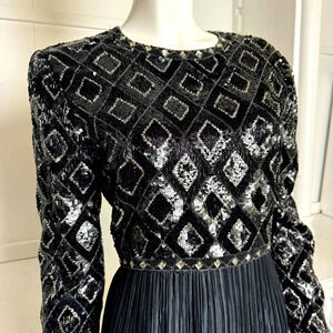 💎 80s - Y2K George Williams NY Black Beaded Pleated Evening